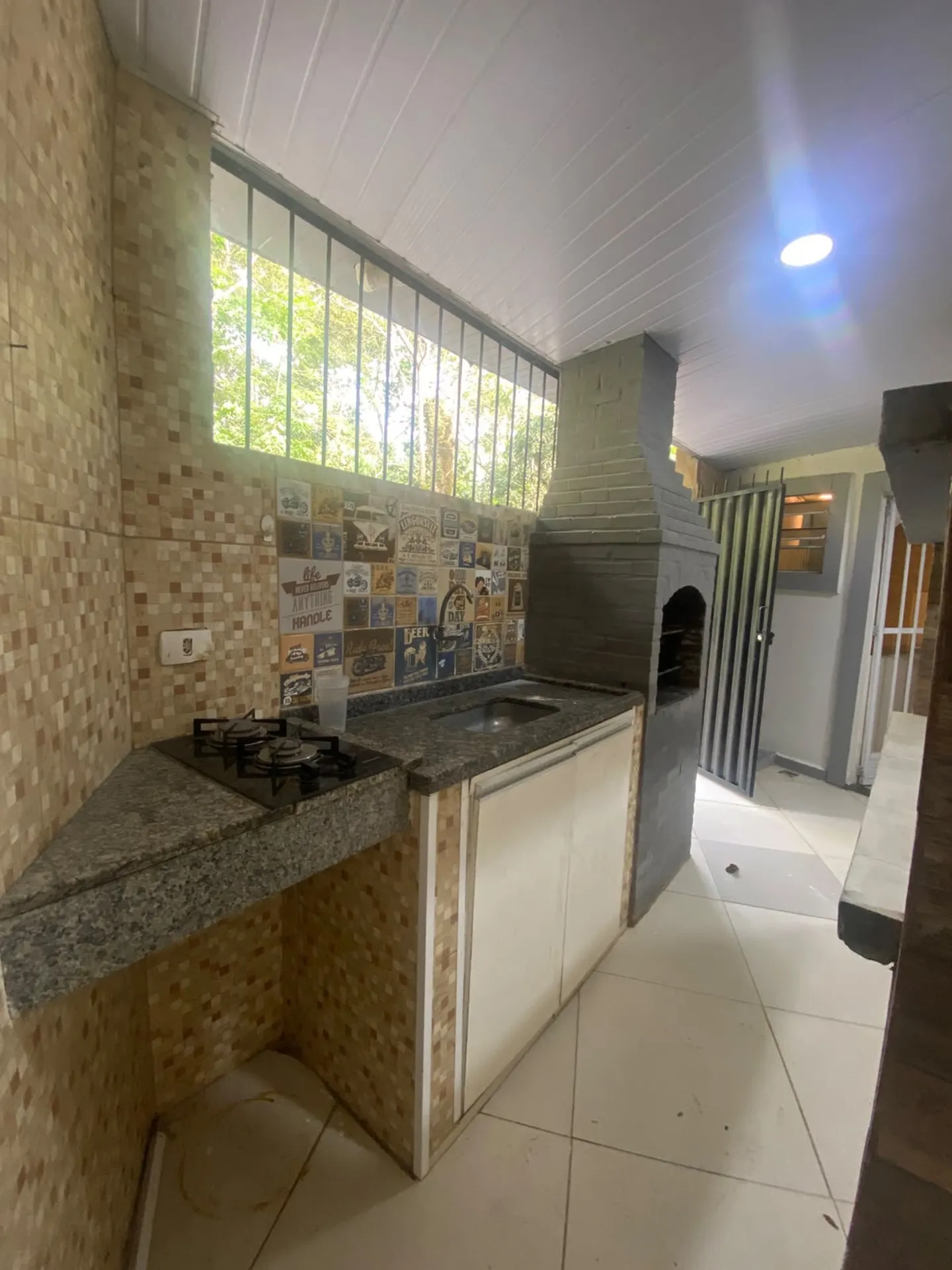 Casa com vista para as montanhas, Vargem Pequena
