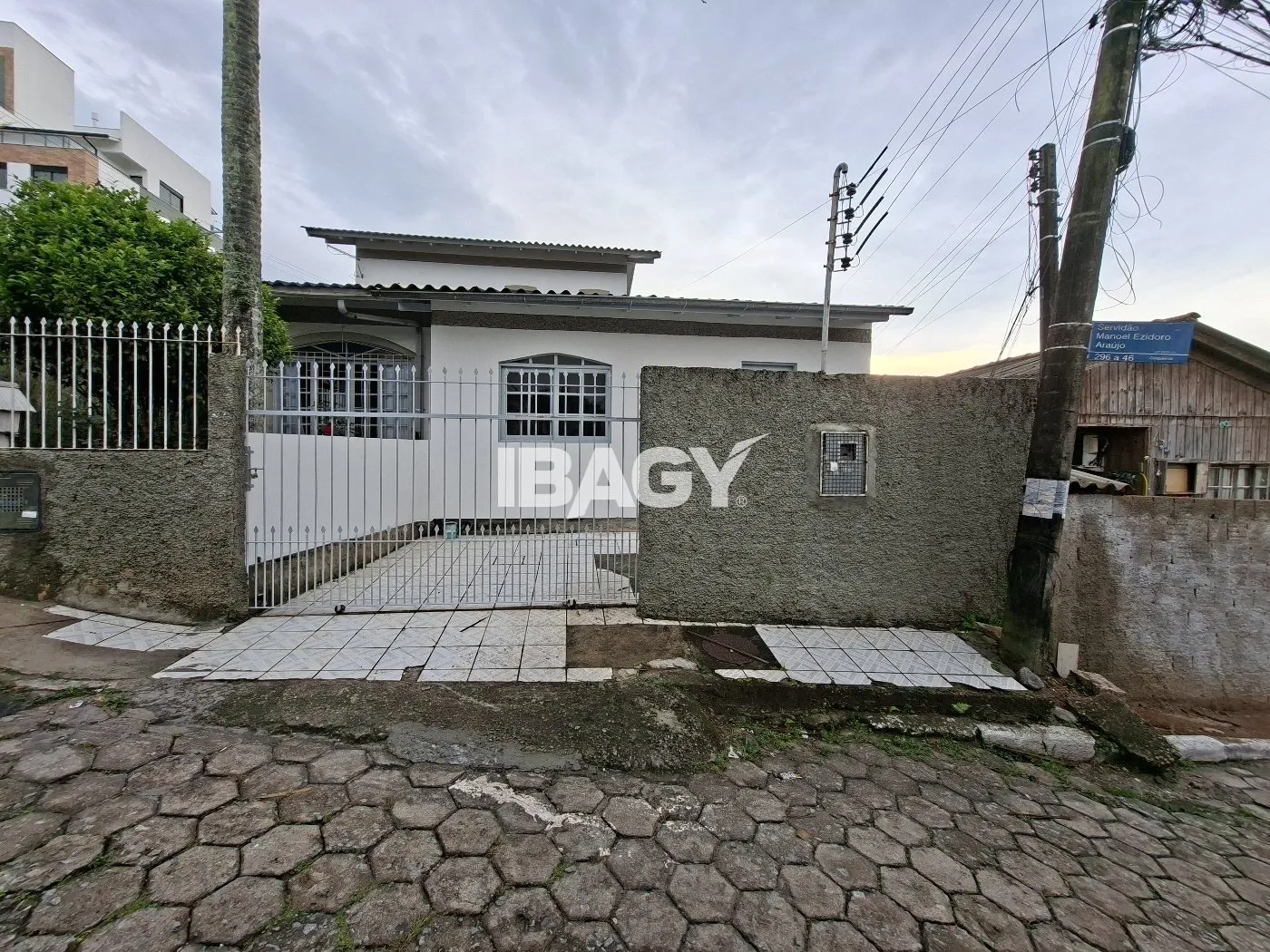 One-bedroom, 30 m² apartment in Florianópolis — photo 10