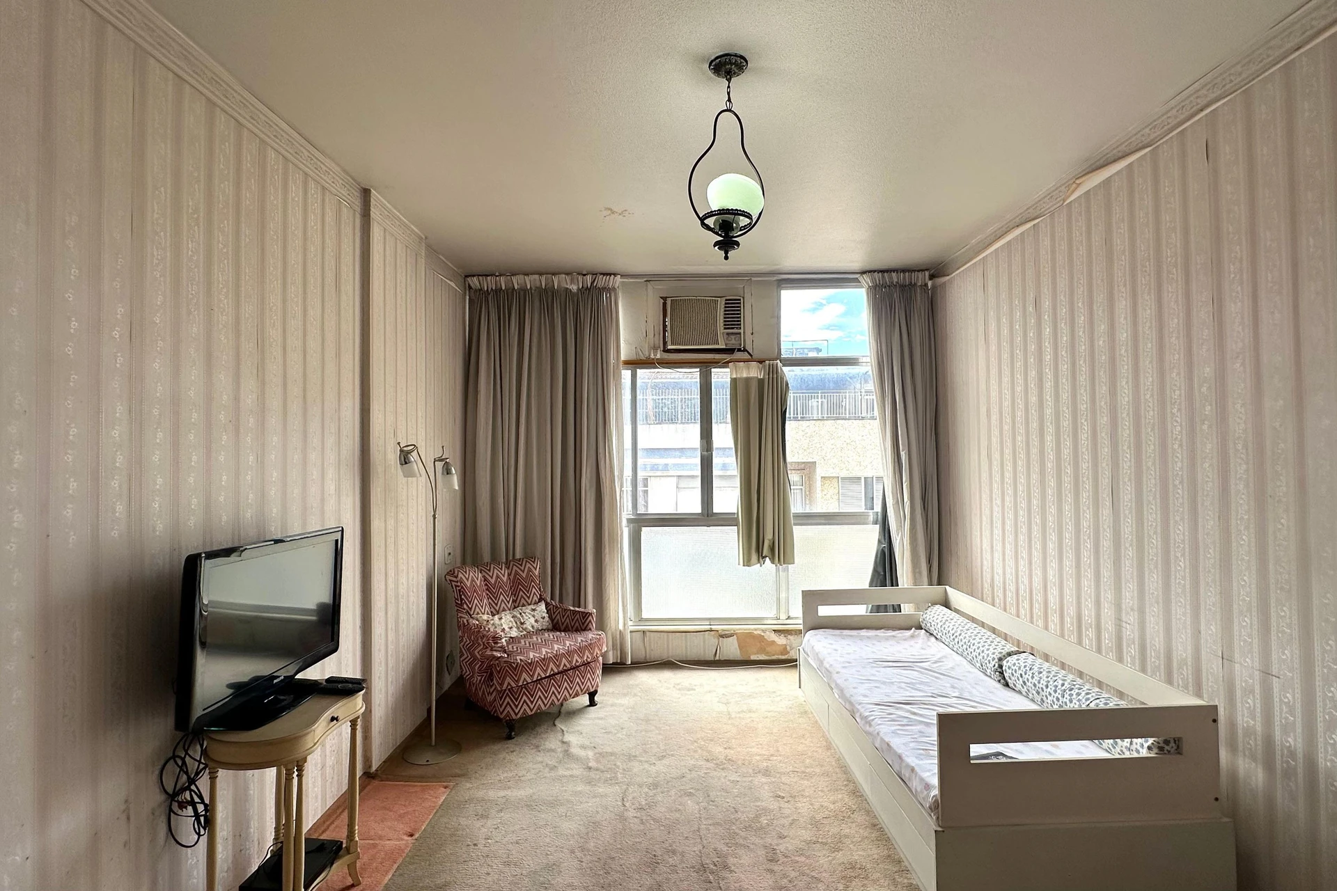 Apartamento amueblado de 3 dormitorios y cocina cerrada — photo 19