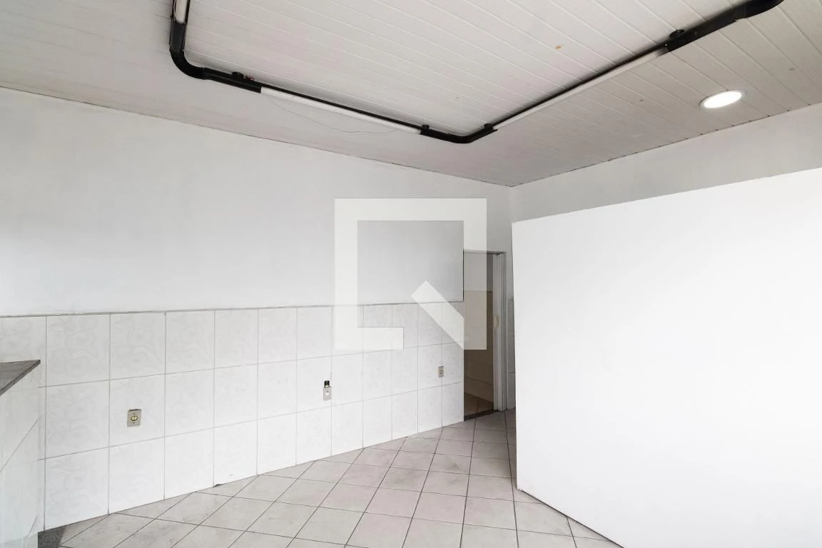 Unfurnished house with 1 bedroom and 1 bathroom — photo 17