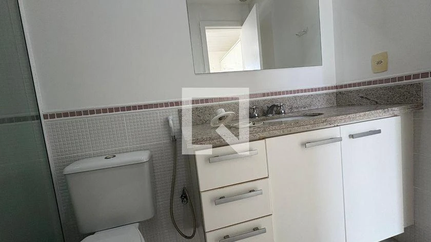 4-bedroom house with a washing machine — photo 36