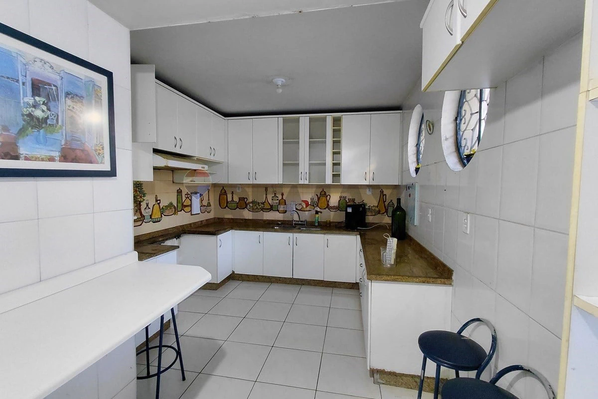 Furnished 289 m² house with 4 bedrooms and sauna — photo 5