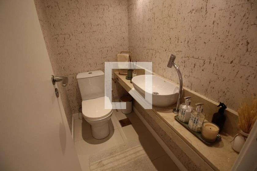 130 m² apartment with 3 bedrooms and enclosed balcony — photo 27