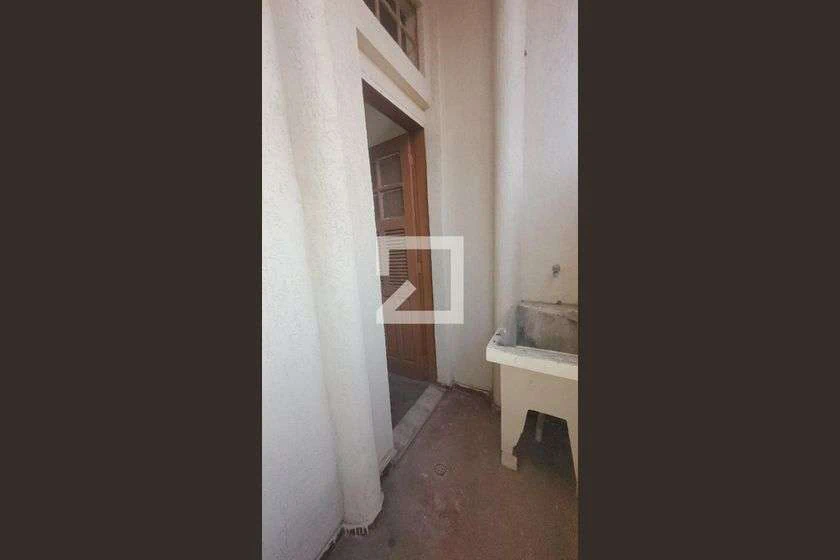 House with 1 bedroom and a separate kitchen at 100 m² — photo 10