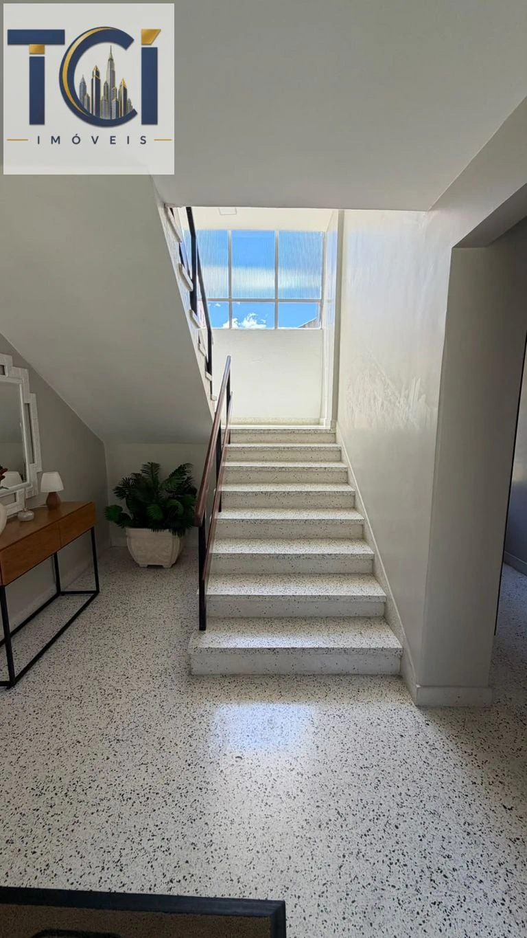 Home office in a 3-bedroom apartment, 111 m² — photo 14