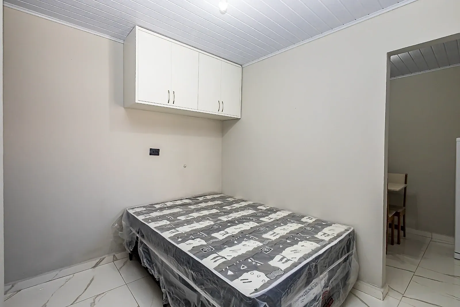 One-bedroom apartment with a washing machine in Curitiba — photo 14