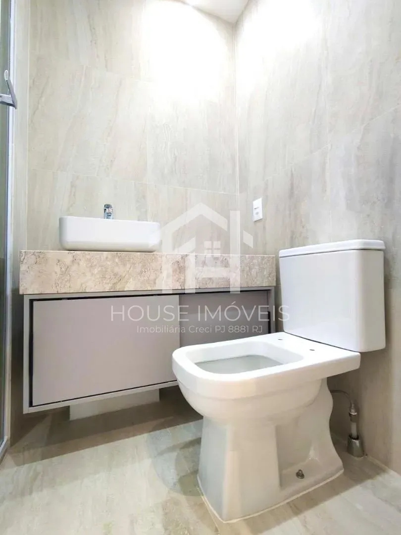 Departamento de 3 dormitorios con ventanales de piso a techo — photo 36