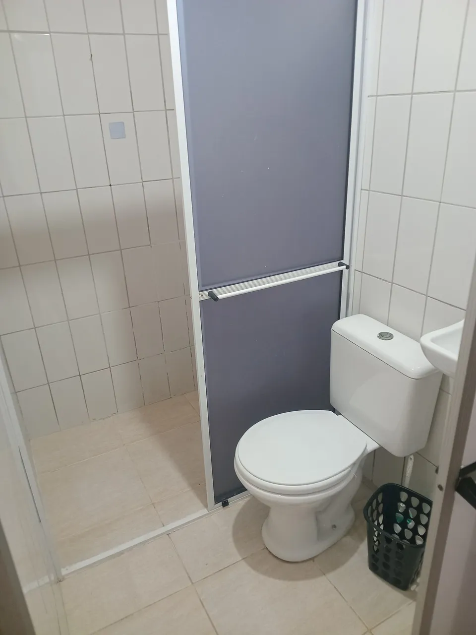 Apartamento sem mobília com mini cozinha e 1 banheiro — photo 10