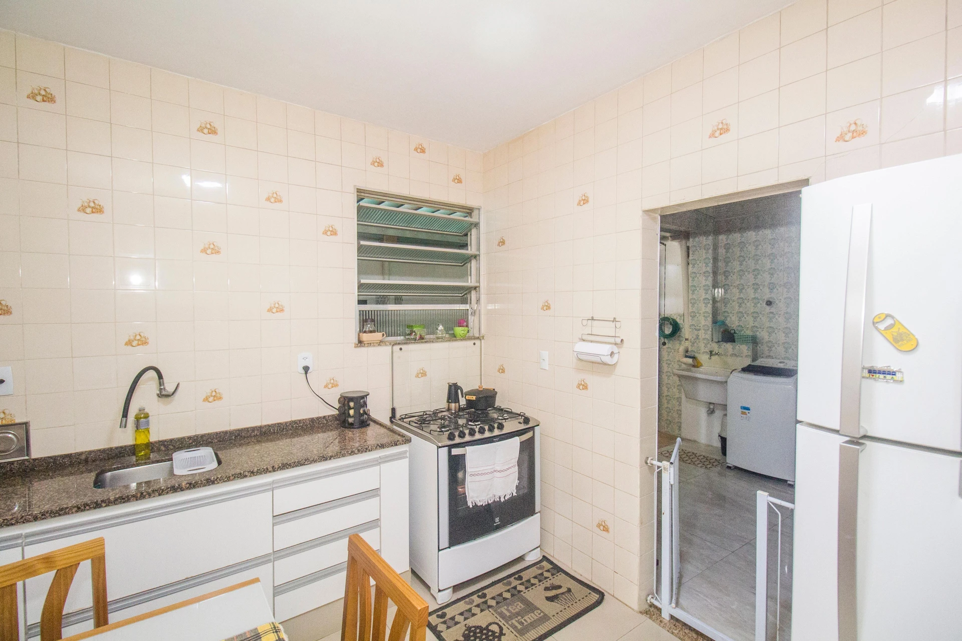 Furnished 2-bedroom apartment with 2 bathrooms — photo 41