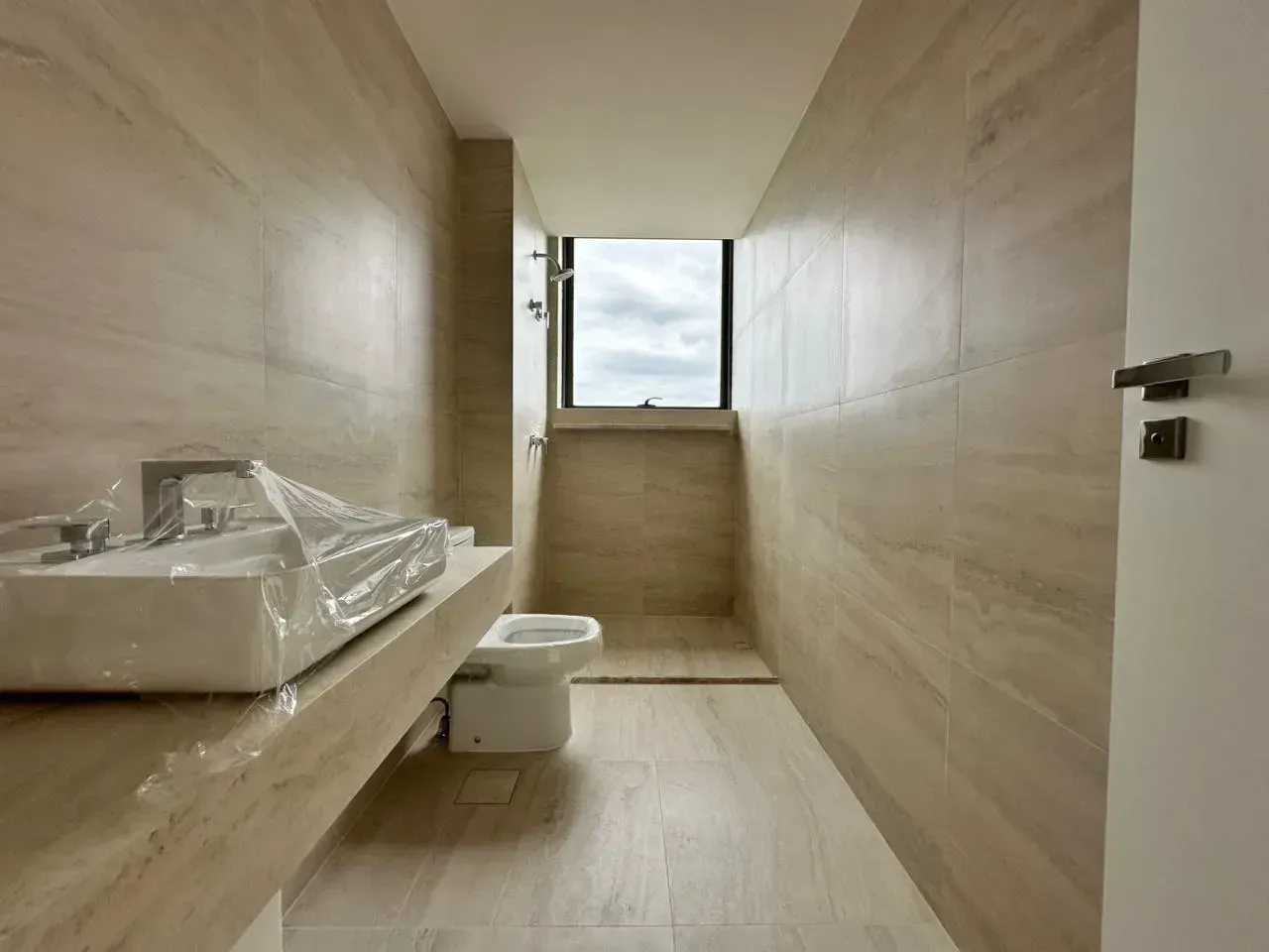 Apartamento com 4 dormitórios e 5 banheiros, 3 vagas — photo 24