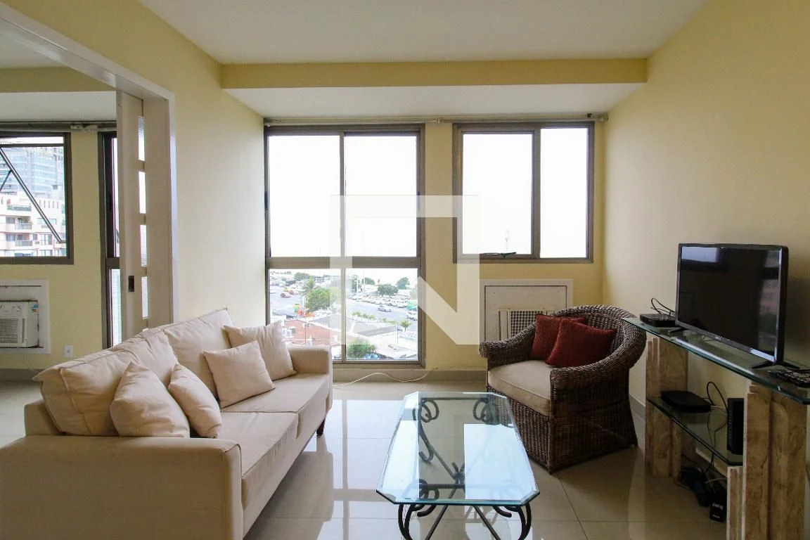 One-bedroom apartment with a water view in Rio de Janeiro — photo 32