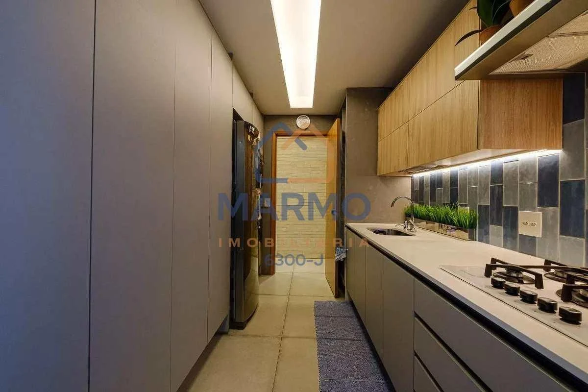 Furnished 2-bedroom apartment with an open kitchen — photo 10