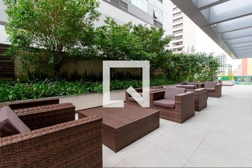 Apartamento mobiliado de 1 quarto em condomínio com academia — photo 24