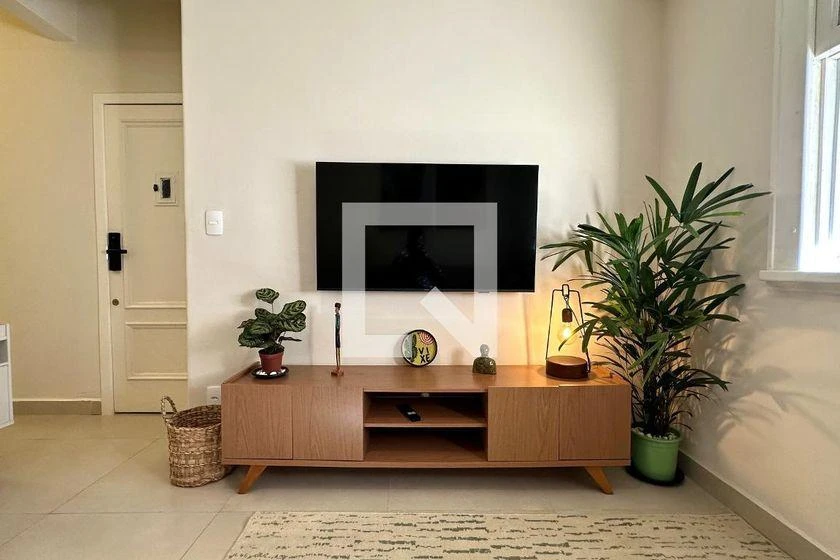 Furnished 1-bedroom apartment with a balcony — photo 24