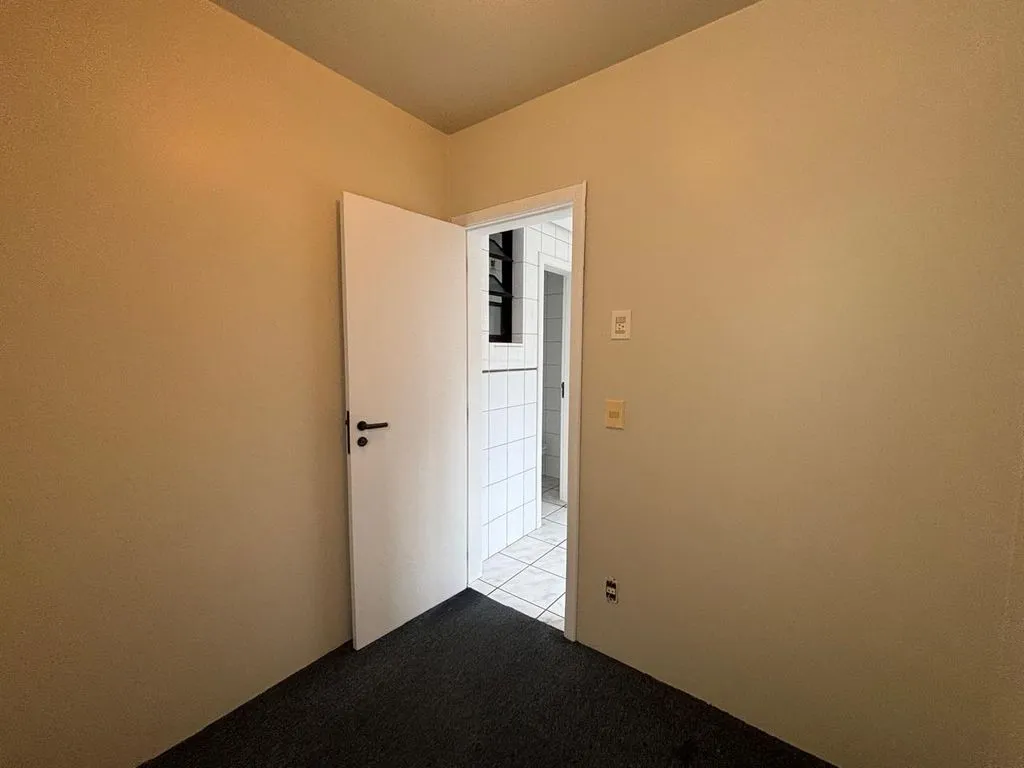 113 m² apartment with a bathtub and a water view — photo 44
