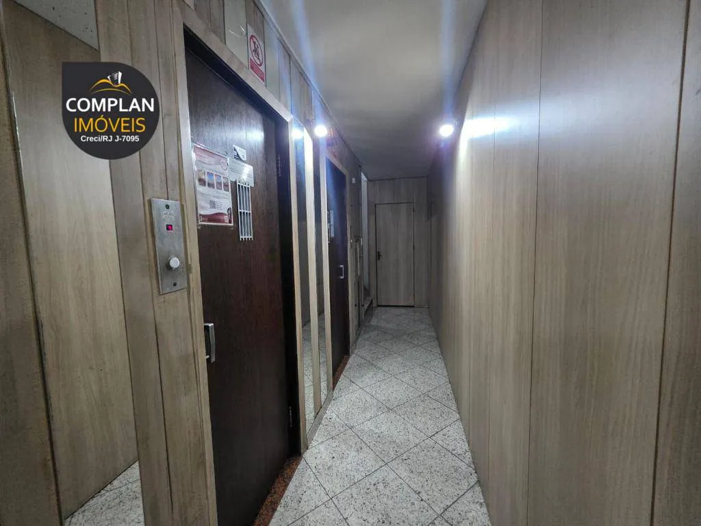 1-bedroom apartment with elevator and separate kitchen — photo 15