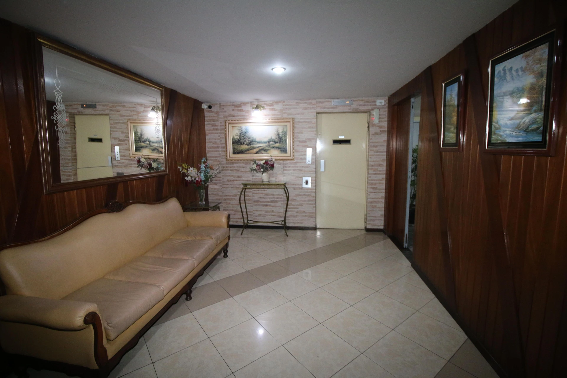 Apartamento de 2 dormitorios con balcón y acepta mascotas — photo 24