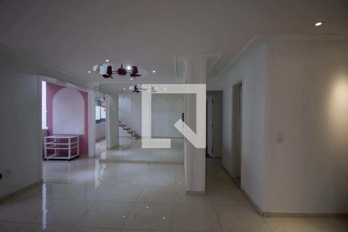 Apartamento sem mobília com 3 quartos e 5 banheiros — photo 6