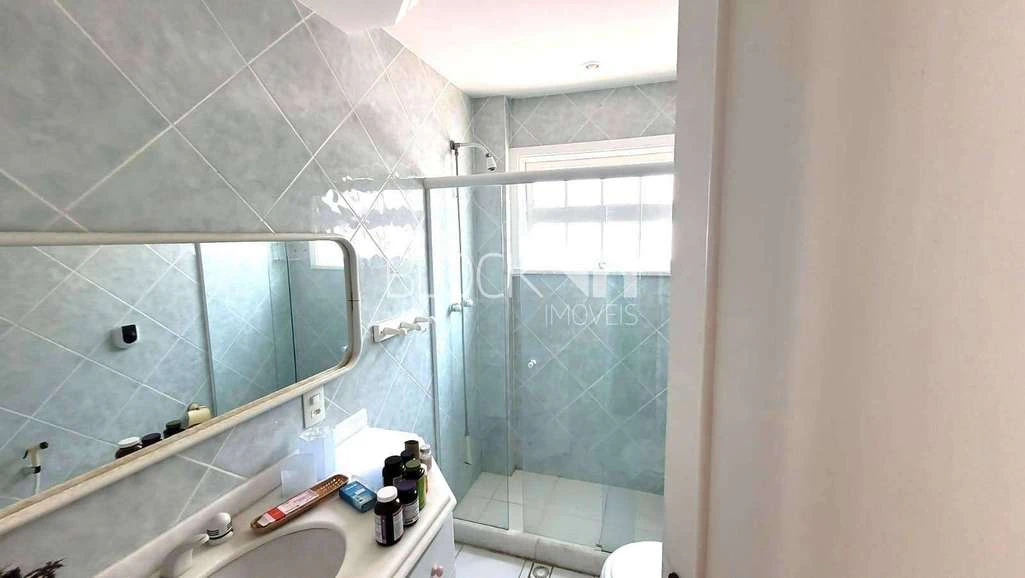 600 m² house with 4 bedrooms and 3 en-suite bathrooms — photo 12