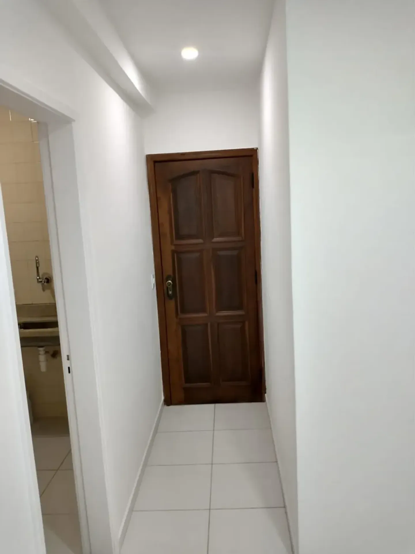 Unfurnished 2-bedroom apartment with 1 bathroom, 65 m² — photo 21