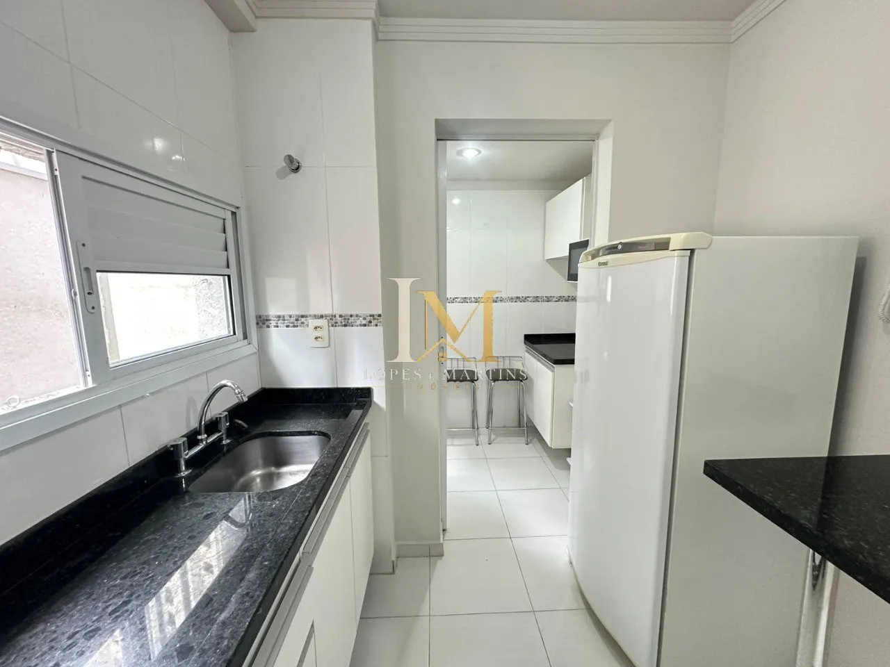 Деревянный пол или ламинат и 1 спальня: квартира 46 м² — photo 6