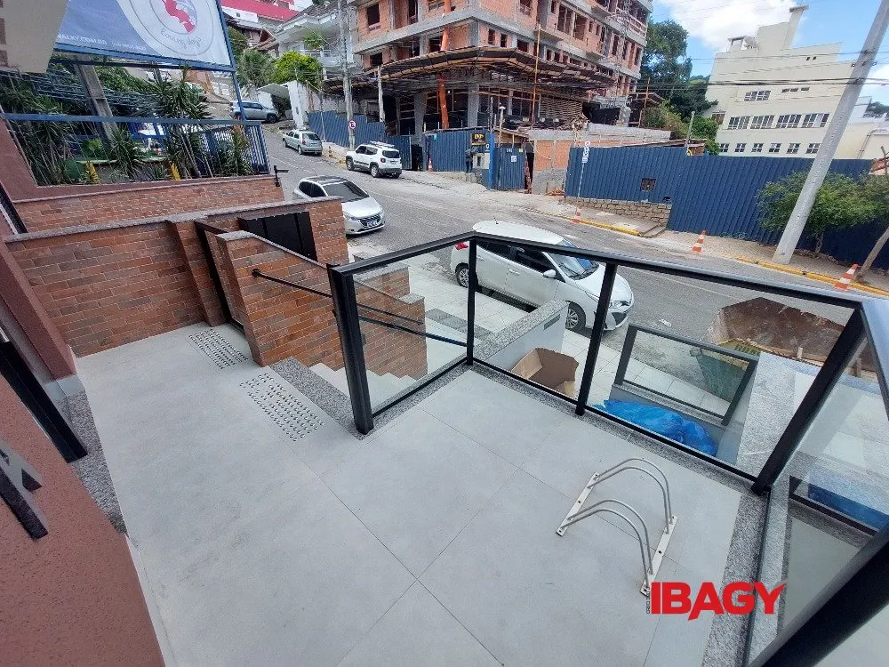 1-bedroom apartment with 1 bathroom and 1 parking space — photo 7