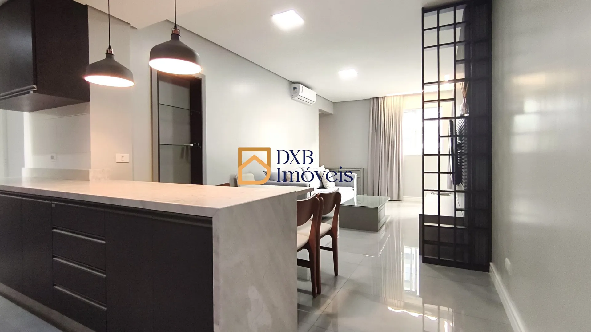 2 en-suite bedroom apartment with open-plan kitchen — photo 4