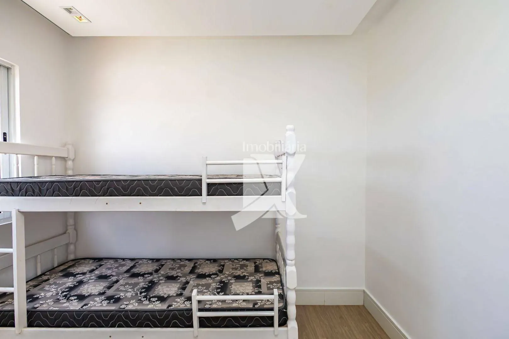 3-bedroom house with a home office — photo 27