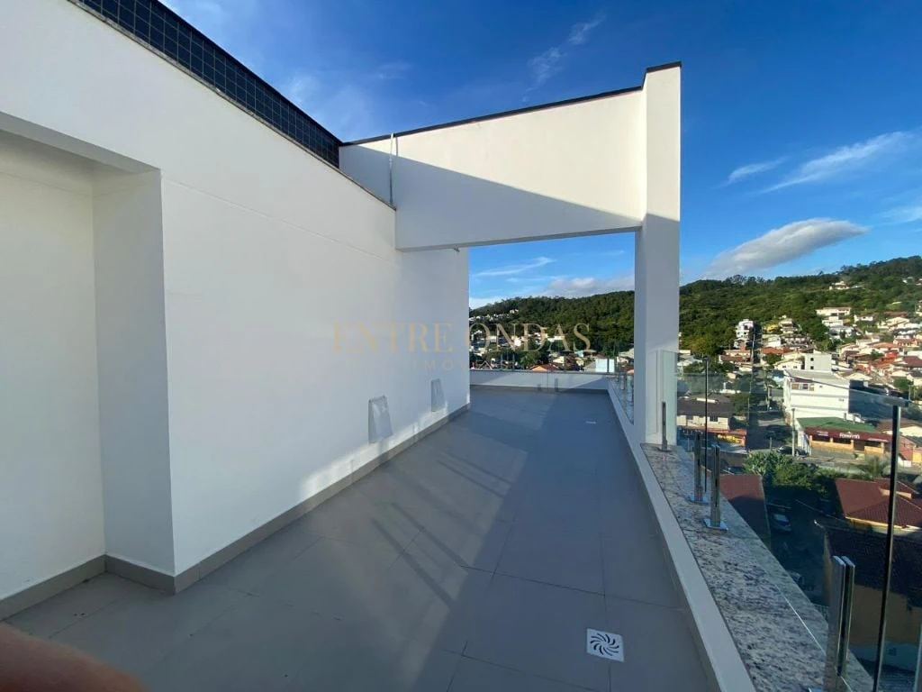 Apartamento de 128 m² con 3 dormitorios y piscina privada — photo 2