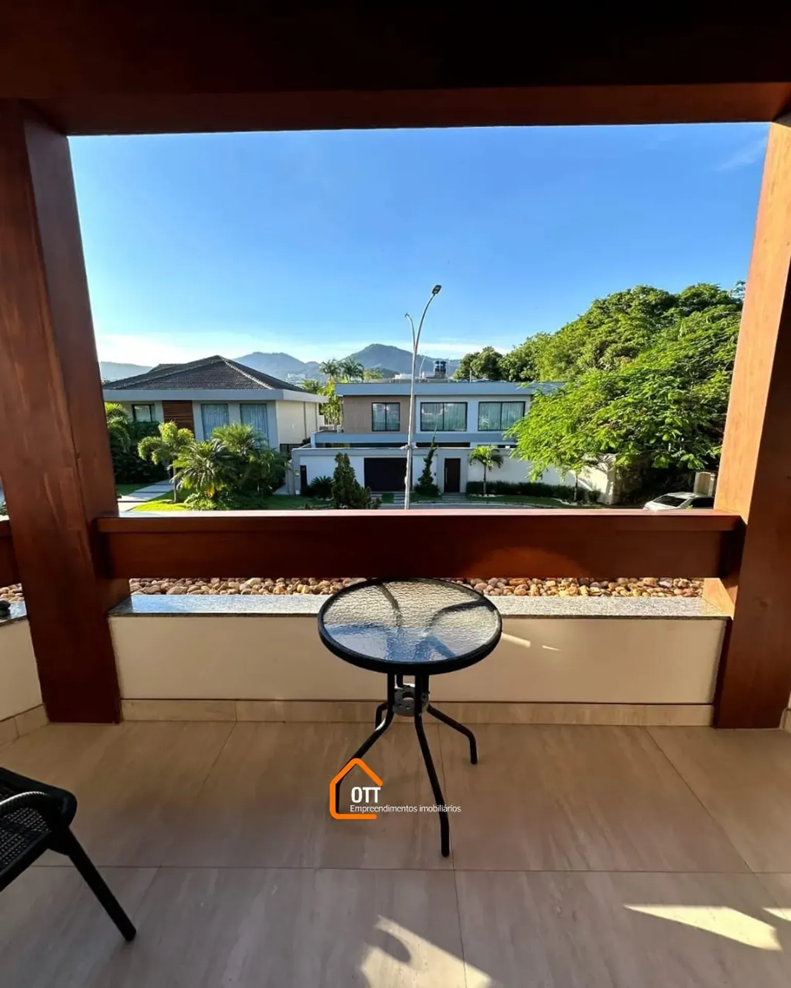 Casa com varanda e churrasqueira 5 quartos e 5 banheiros — photo 31