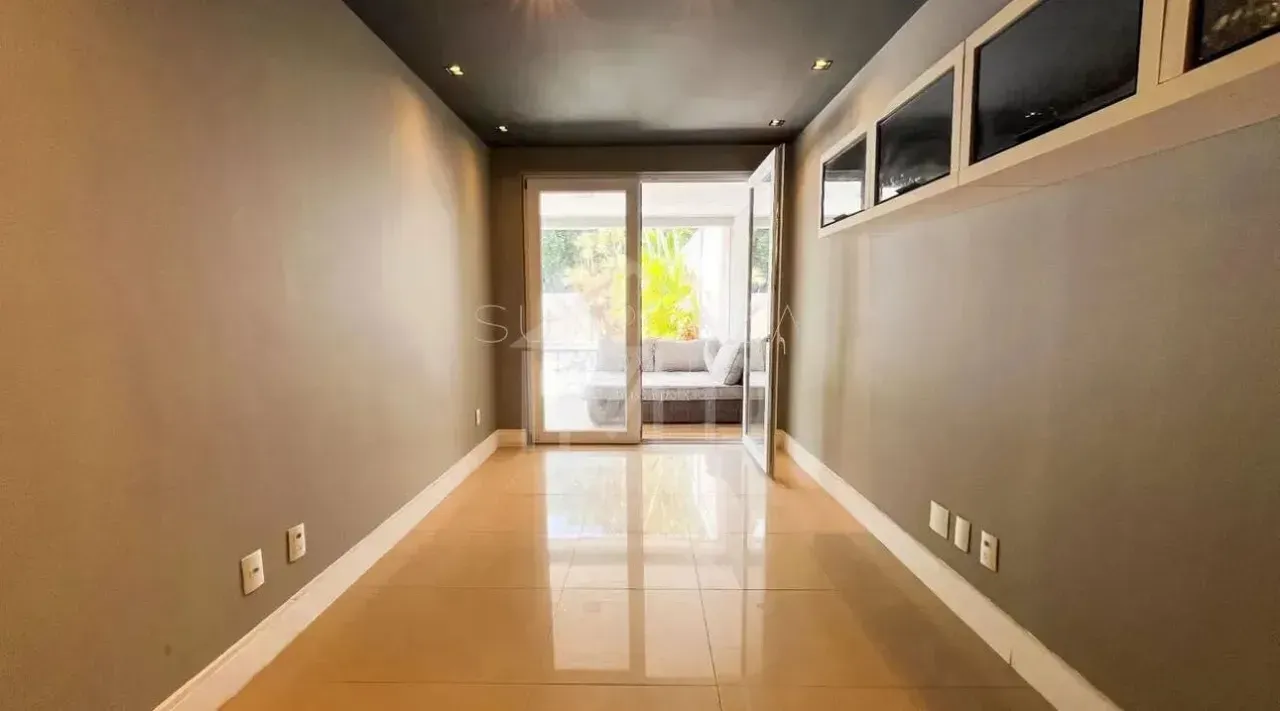 House with 4 suites, open-plan kitchen, 650 m² — photo 30