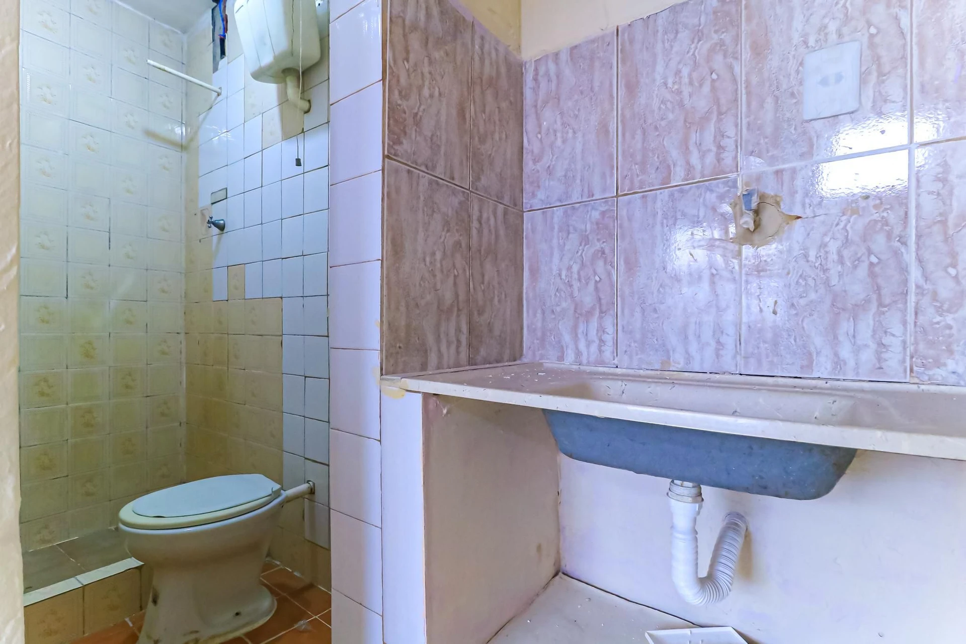 Кітнет на 1 спальню з балконом і місцем для авто — photo 4