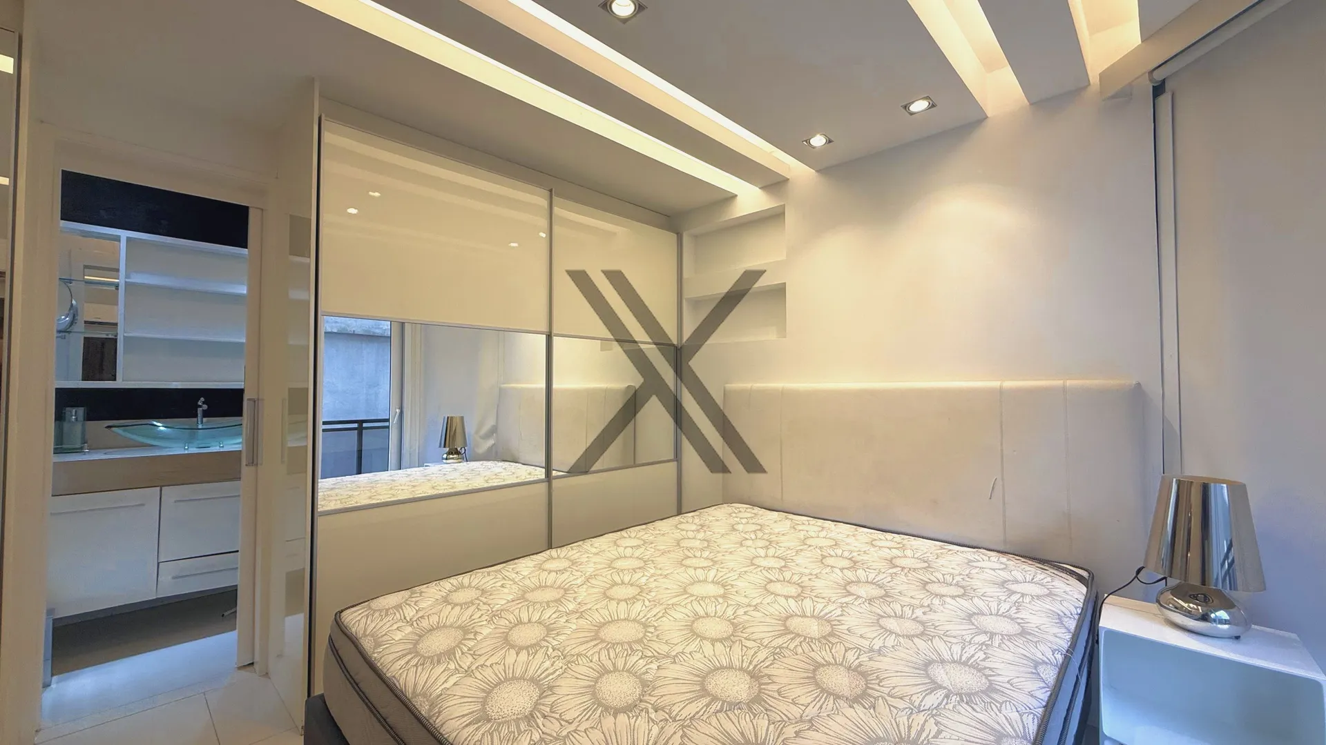 2-bedroom apartment in a building with a sauna — photo 17