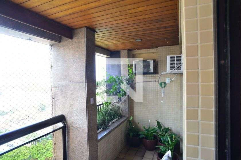 139 m² apartment with glassed-in balcony and 2 parking spots — photo 15