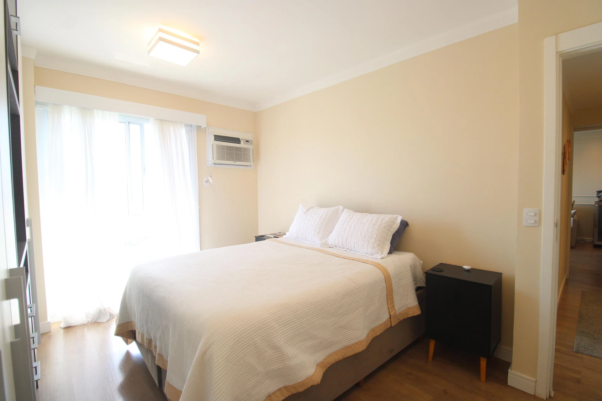 3-bedroom apartment in a building with a sauna — photo 15