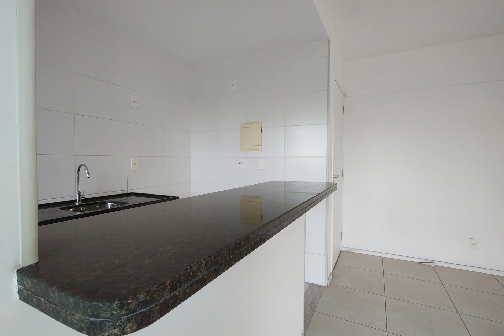 Apartamento com 2 quartos e varanda — photo 4