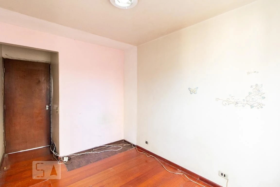 94 m² apartment with a home office and a washing machine — photo 12