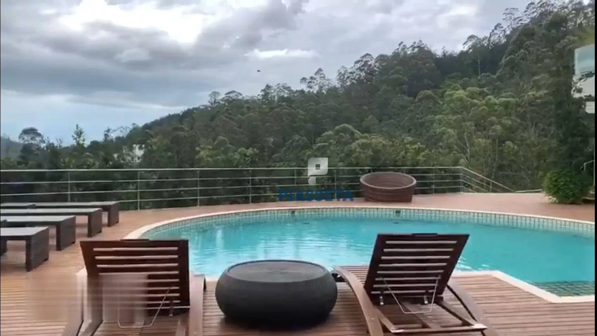 House with 4 en-suite bedrooms, 8 baths and 1800 m² — photo 21