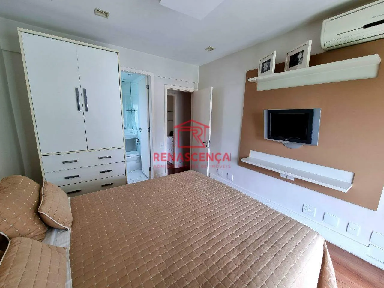 Furnished apartment with 3 bedrooms, 4 bathrooms and 2 parking — photo 10
