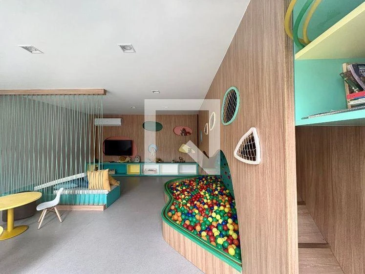 2-bedroom apartment with a washing machine — photo 22