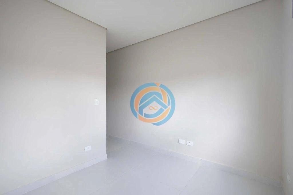 Будинок: 3 спальні, 2 з власною ванною кімнатою, 167 м² — photo 44
