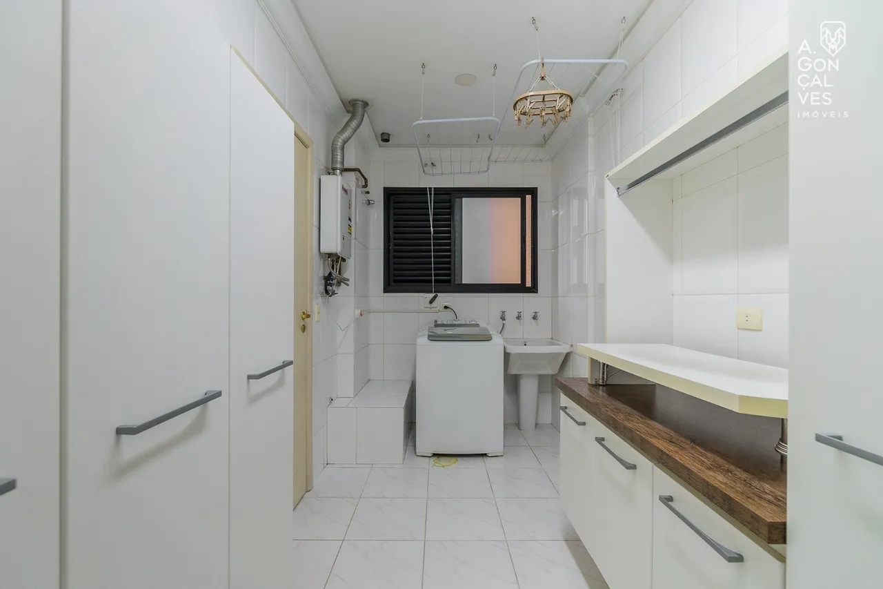 Apartamento amueblado de 175 m² con 3 dormitorios y 1 suite — photo 17