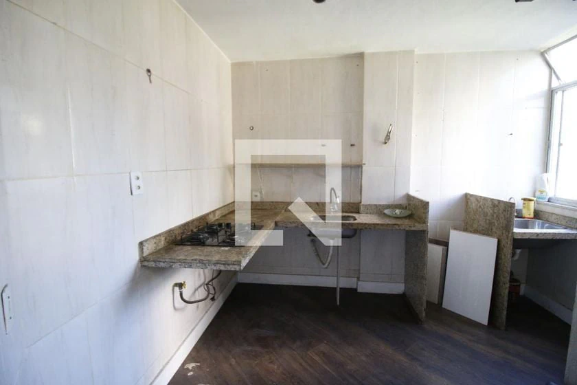 3-bedroom rental apartment with open-plan kitchen — photo 6