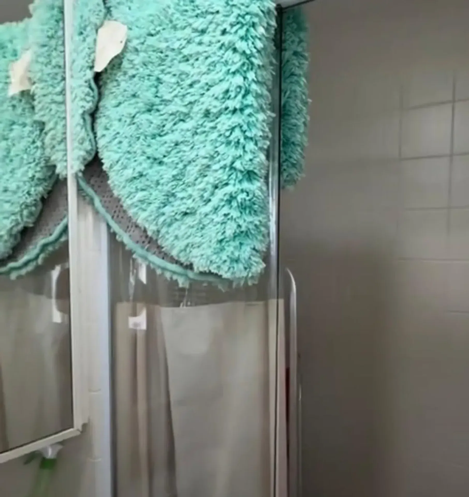 Apartamento com 4 quartos e cozinha fechada a gás — photo 29