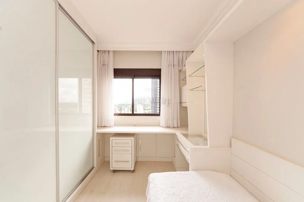 4-bedroom apartment with private barbecue — photo 29