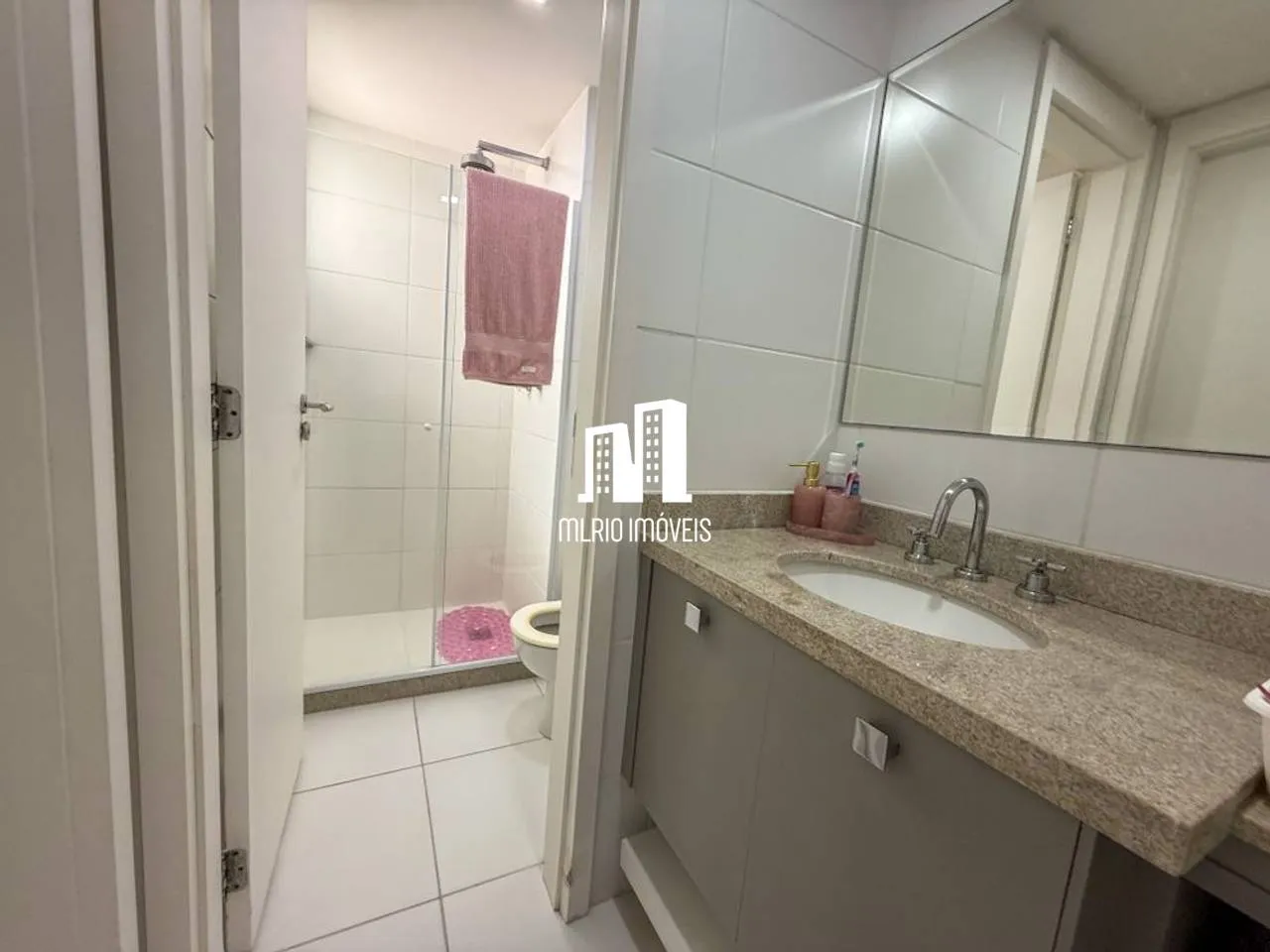 Furnished apartment, 192 m², with a water view — photo 39