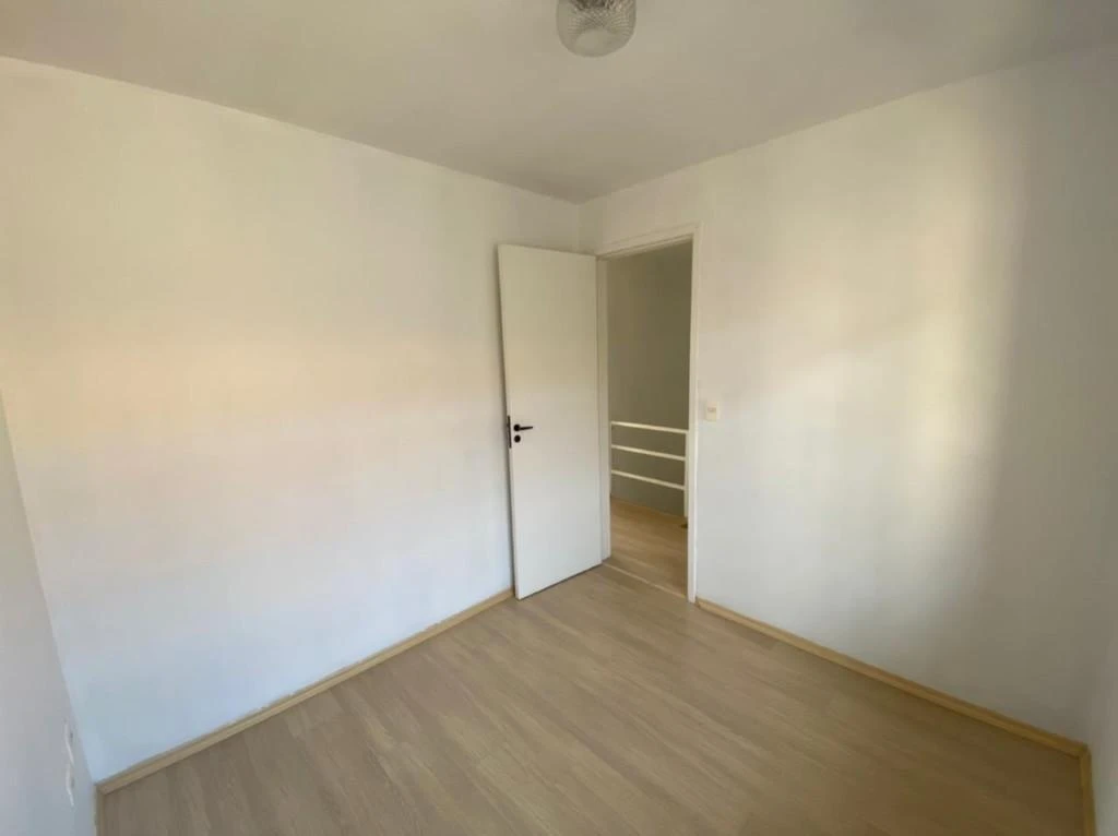 3-bedroom, 100 m² house in Curitiba — photo 11