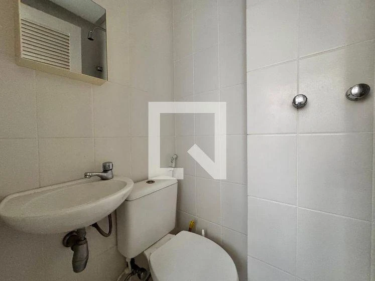 Washing machine in a 2-bedroom apartment, 105 m² — photo 36