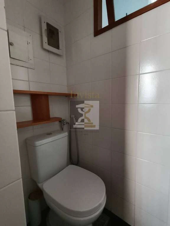 94 m² apartment with 2 bedrooms and 2 bathrooms — photo 6