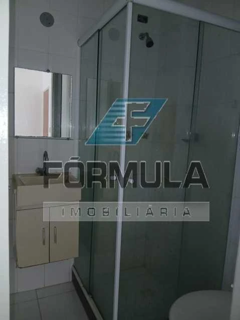 One-bedroom apartment in a building with a gym — photo 21